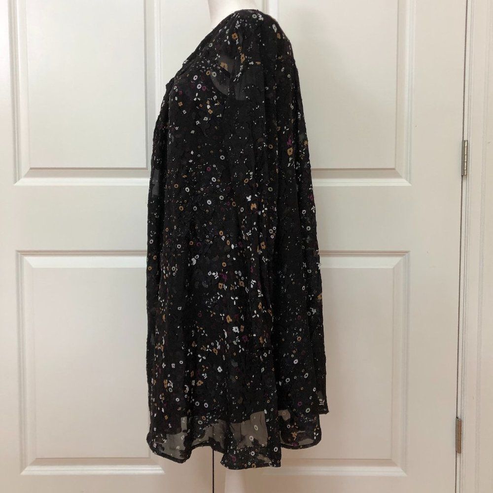 Twist Front Long Sleeve Dress from CLUB MONACO - Picture 5 of 9